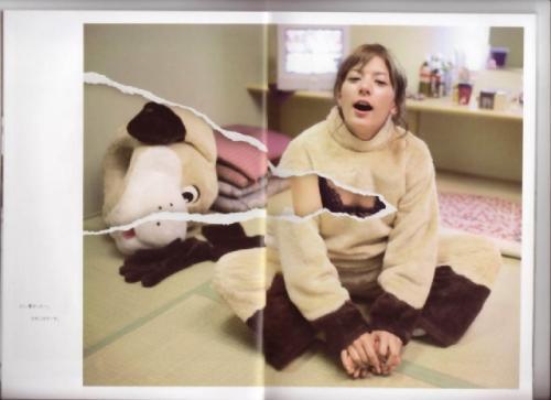 撕掉她的衣服：这部电影到底在讲什么？