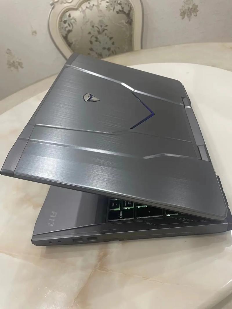 想买游戏本?机械师官网精选,品质售后有保障