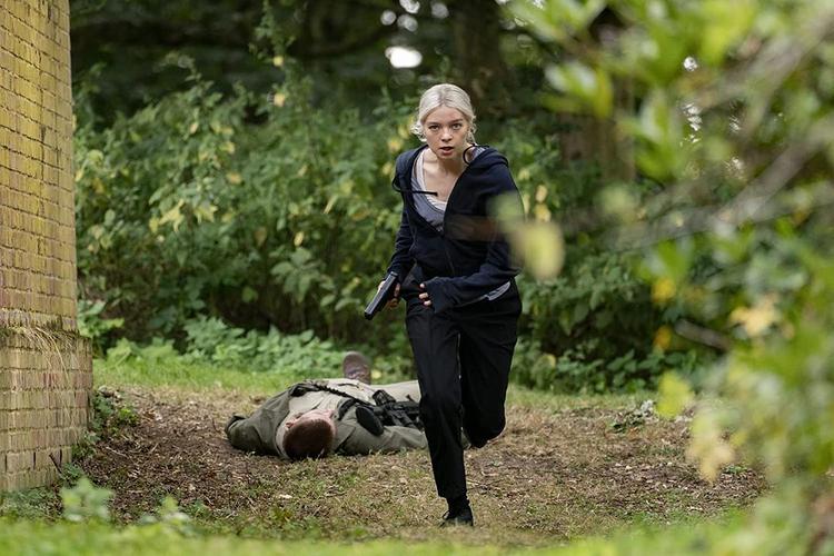 想看汉娜的徒劳抵抗?这里提供下载地址,快速下载无广告