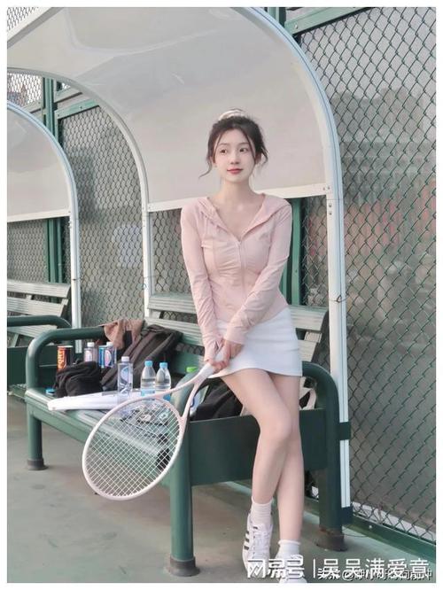 校花小冰版本大全:一次看全所有版本!