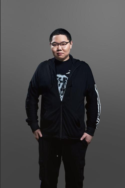 电竞传奇PDD退役:回顾他的辉煌职业生涯