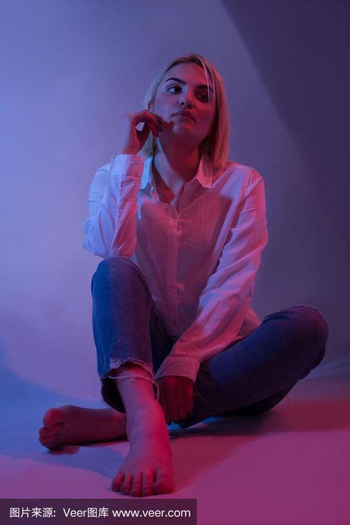 祼体少女艺术照好看吗？欣赏绝美图片被惊艳到！