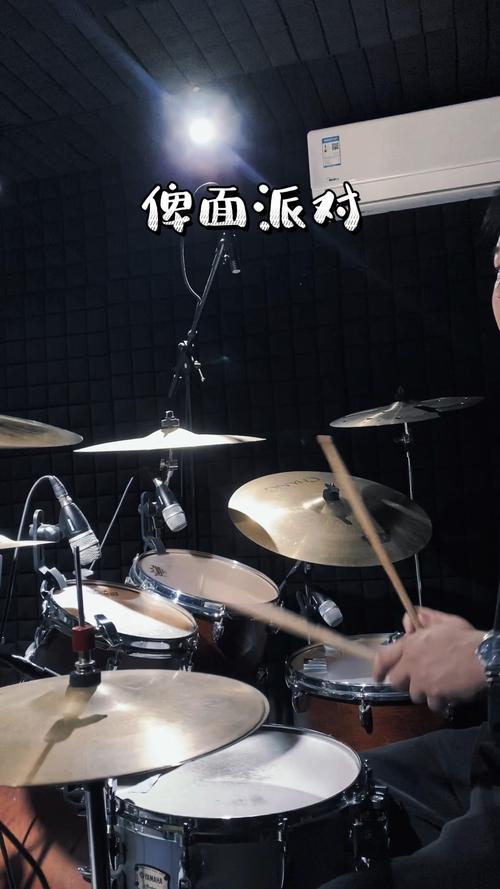 手机架子鼓游戏推荐，这几款让你随时随地练鼓！