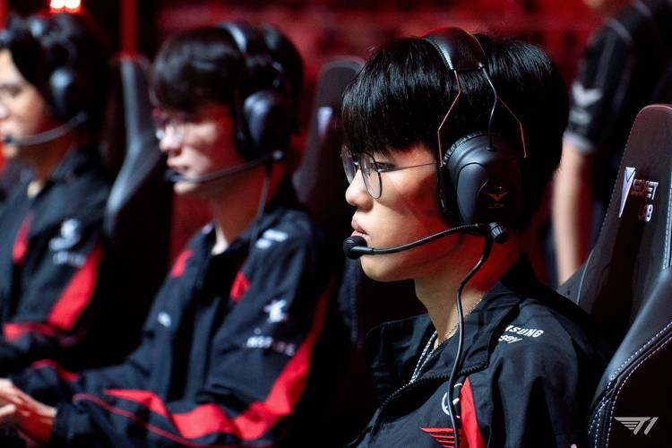 ti6中国区预选赛战况激烈!(Wings能否出线?)