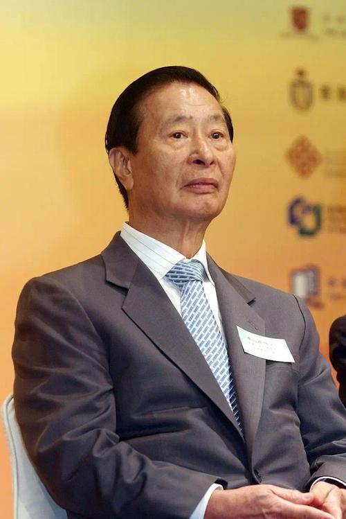 香港地产大亨李兆基的商业帝国，以及他的传奇人生