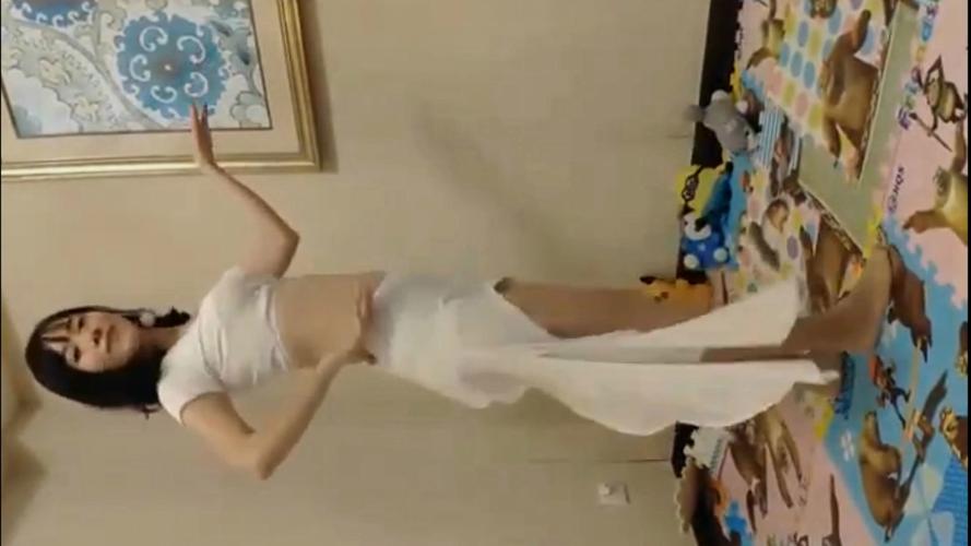 精选热舞女郎版本大全:高清流畅播放体验