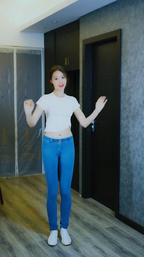 精选热舞女郎版本大全:高清流畅播放体验