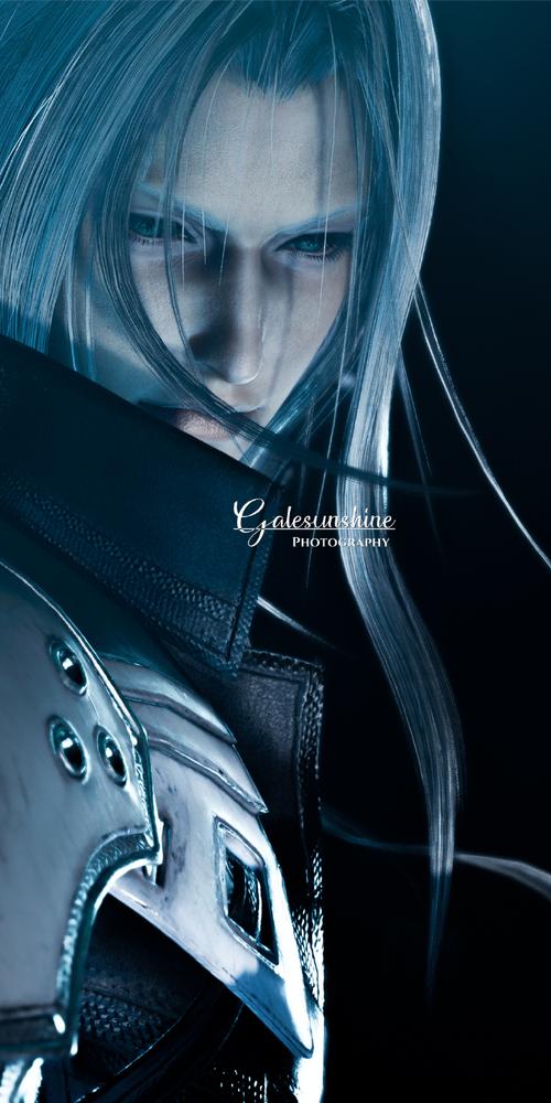 精选萨菲罗斯壁纸：高颜值游戏壁纸推荐