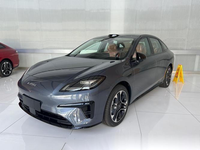 想体验速度与激情？来玩极速哈士奇吧！