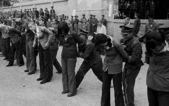 震惊！唐山菜刀队：六股势力，上百人作恶多端的全记录