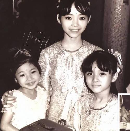 最新母三人官方网站地址:高清资源及游戏补丁