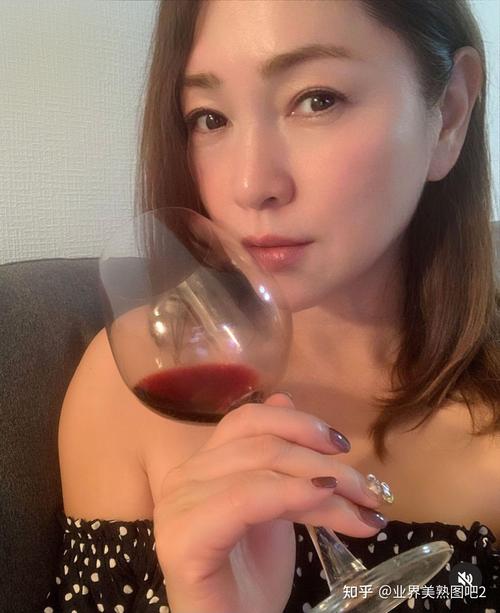 我的美熟继母2版本资源大全：高清无删减，满足你的观看需求