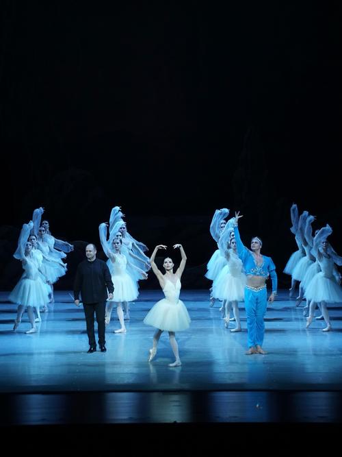 舞姬最新版本体验：精彩舞蹈，随时随地欣赏！