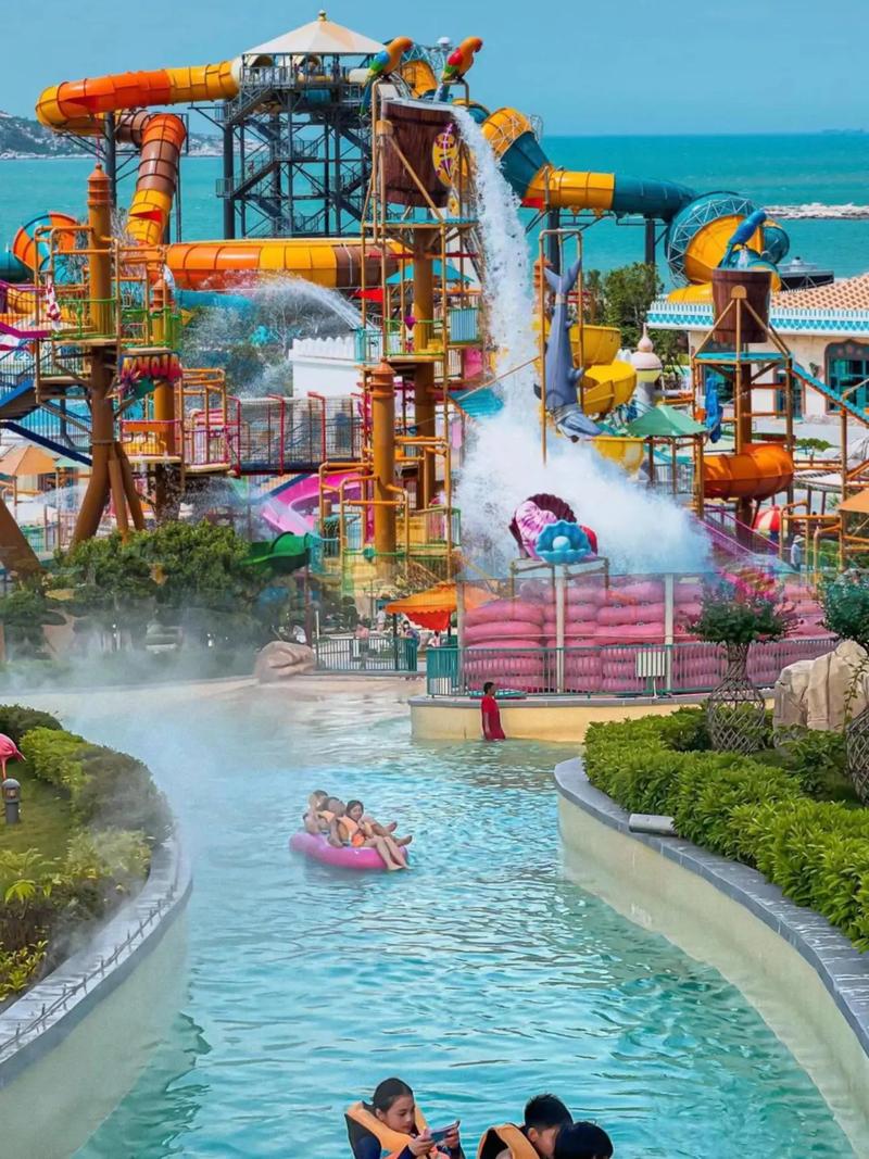 水上世界内有777安卓汉化版：沉浸式冒险，解锁隐藏剧情