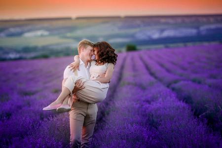 阳光湾恋人1-3合集最新版本号是多少?资源求助!