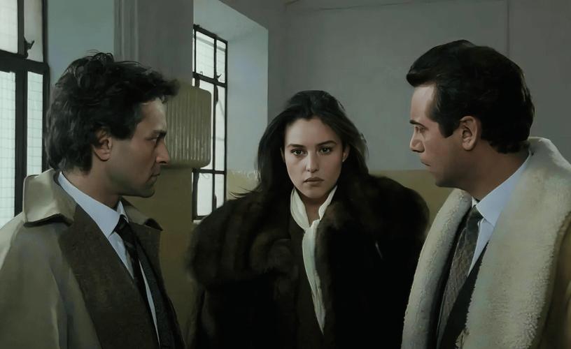 时尚女王莫妮卡第三季完结版大全：高清资源免费下载