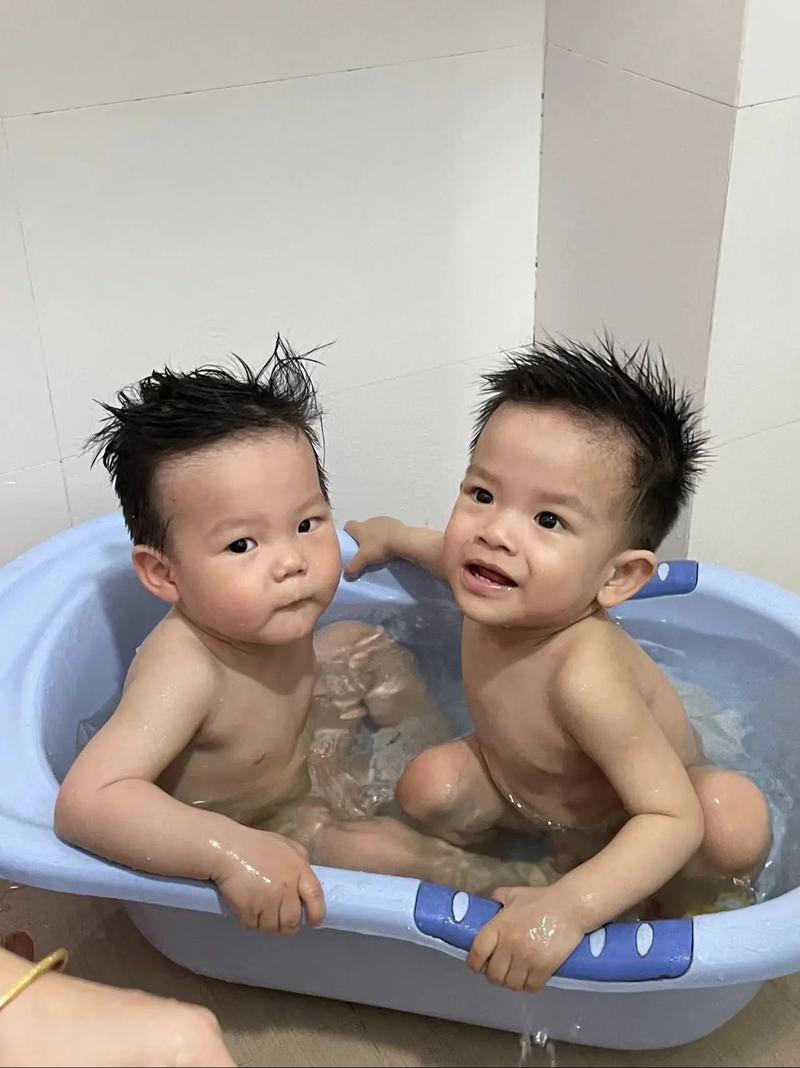 最热的夏天,陪你弟弟一起玩的游戏:几款适合弟弟的游戏推荐