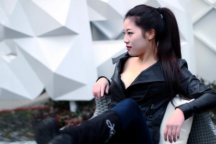 Flirty-妩媚安卓汉化版下载，轻松拍出性感美照