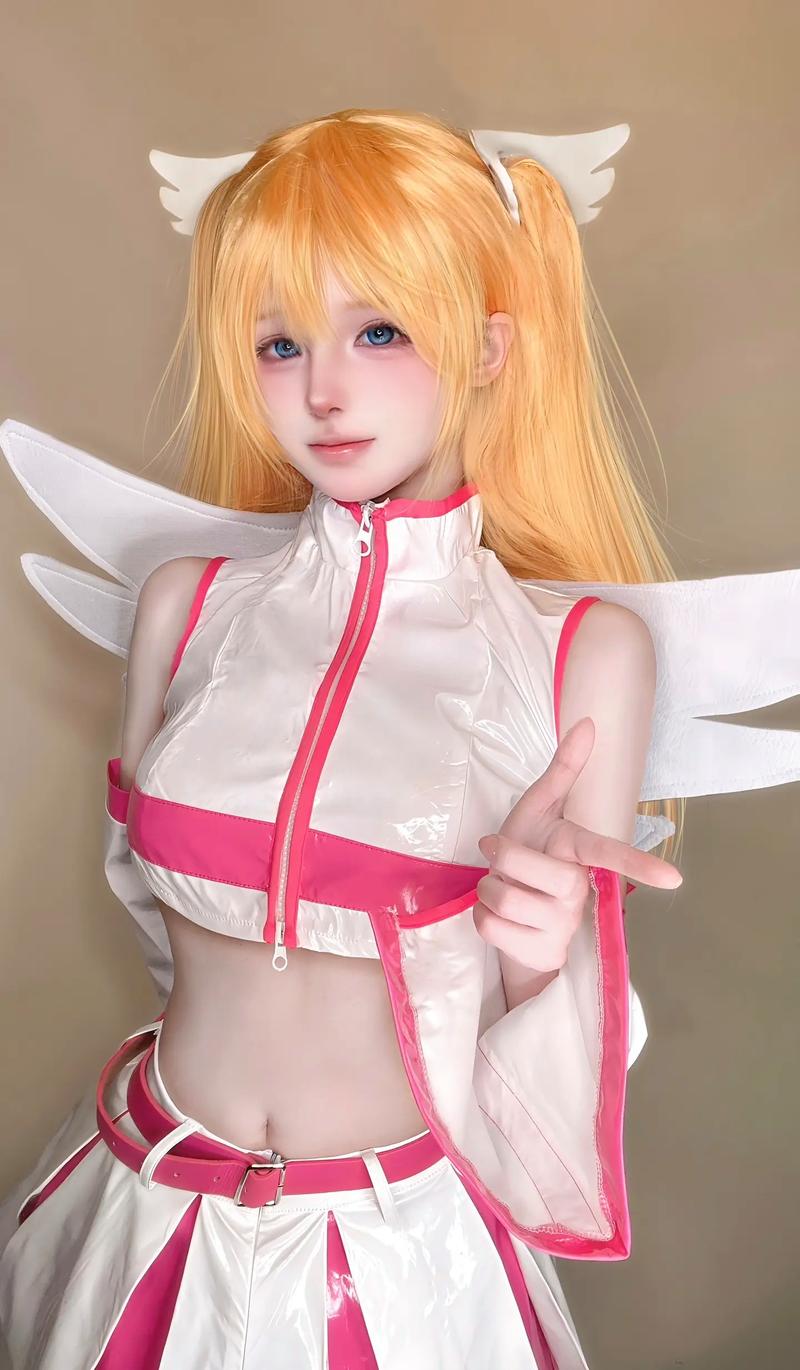 对妻子进行Cosplay指导：绅士游戏入门指南