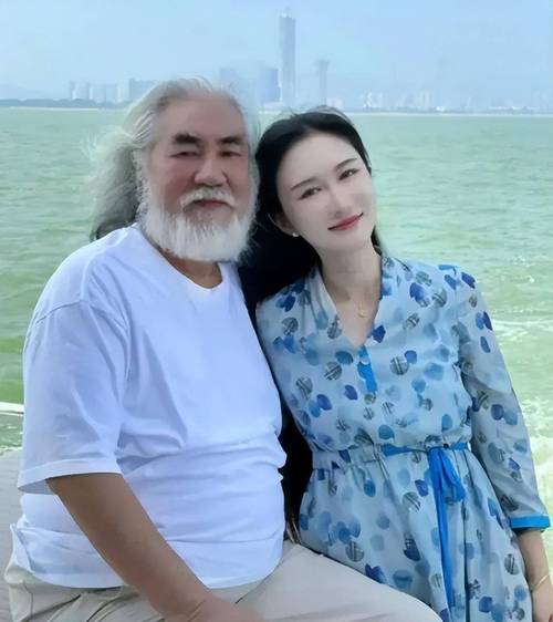 新婚妻子梅古最新近况:幸福婚姻的背后