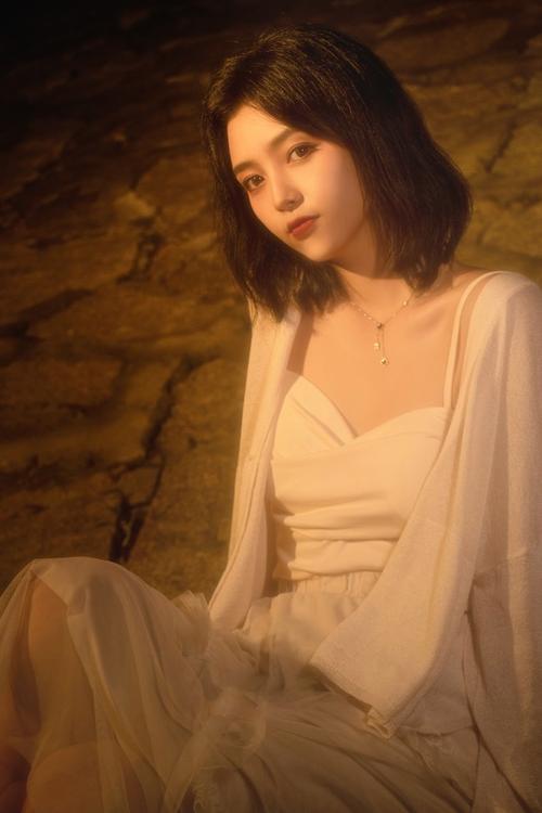 和姐姐一起的夏天3369acG版本大全，完整版资源免费获取