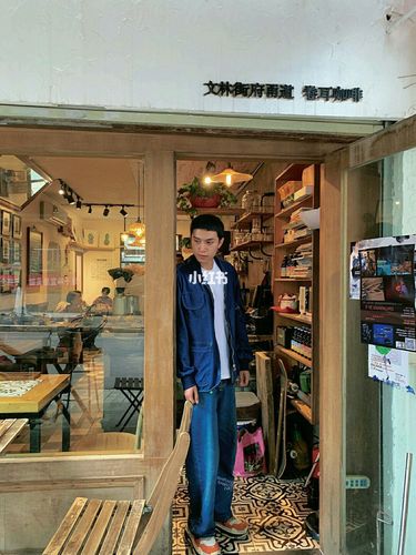 女牛仔咖啡馆更新地址在哪？快速找到最新地址