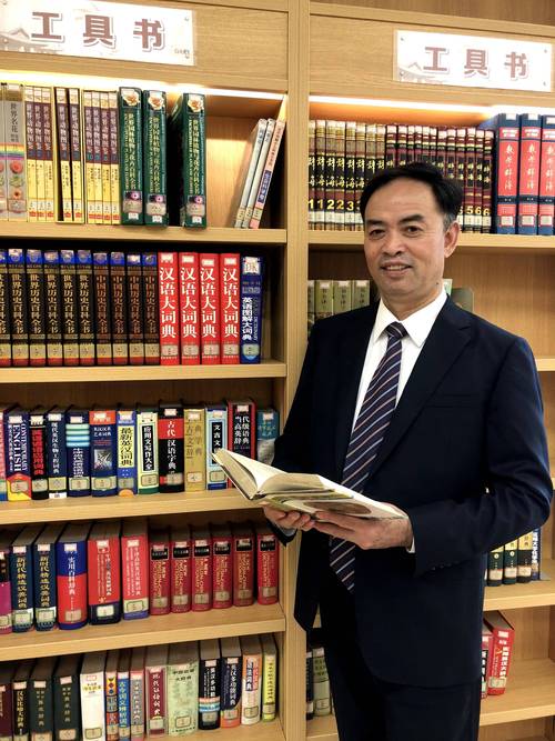 校长先生V0.164海阁汉化版:你必须知道的更新内容