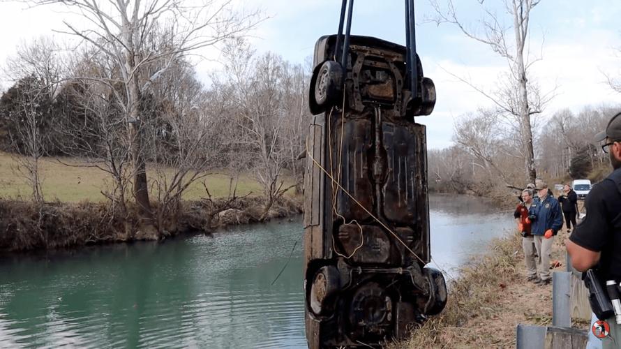还在找腐败小镇更新地址？这里有你想要的！