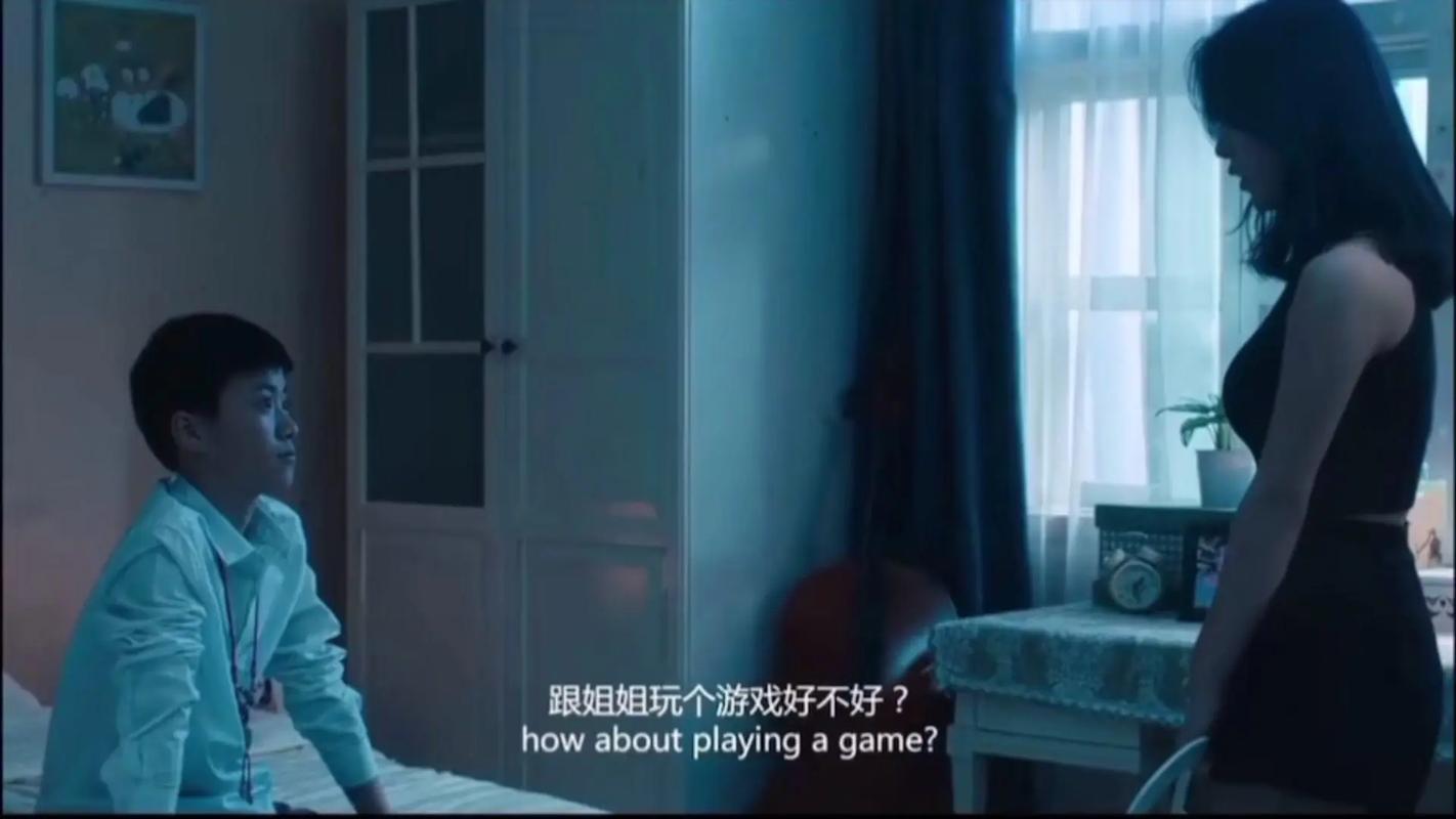 想知道弟弟爱玩什么游戏吗？自大辣妹家庭教学告诉你