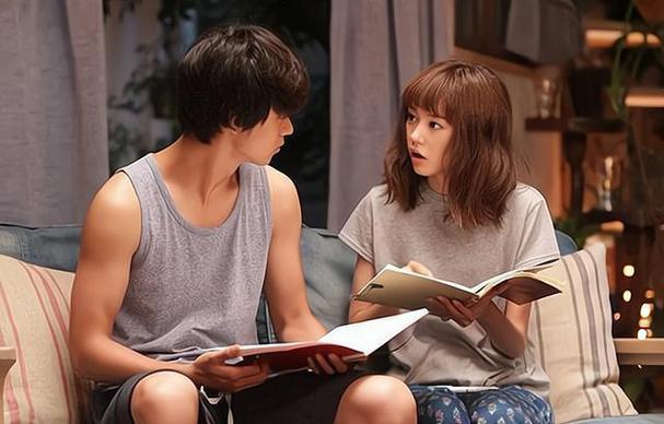 看！再婚家庭的奇妙故事最新版本，他们的生活精彩纷呈