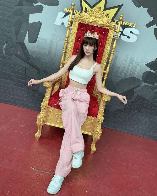 SOA亲妈姨妈歌手版游戏攻略大全：快速通关秘籍