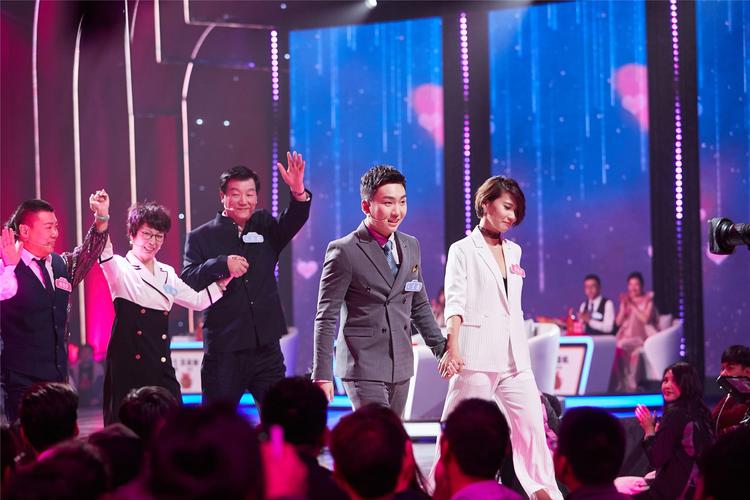 中国式相亲最新一期回顾:谁牵手成功了?