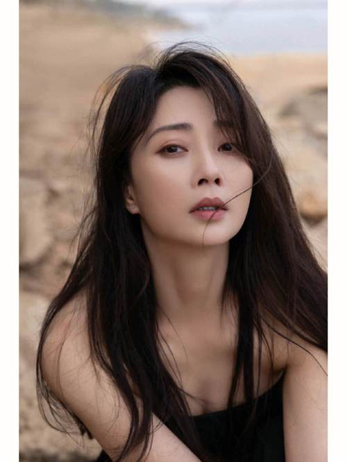 半老徐娘视频合集：展现成熟女性的独特魅力