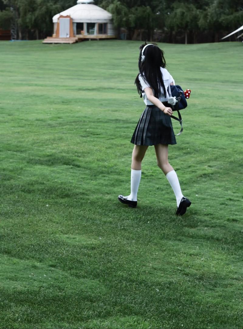 想玩在员工室与JK度过的日常?最新版本资源合集!