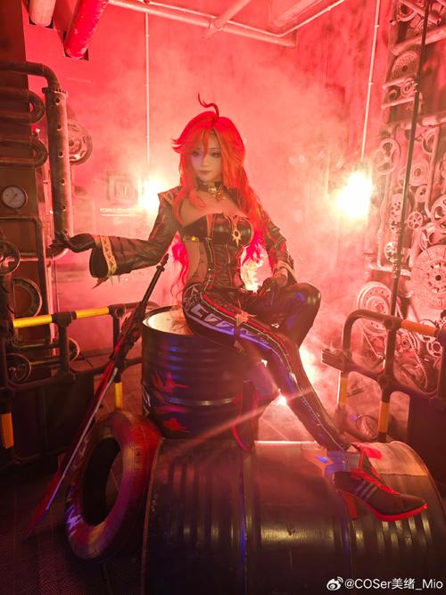 想看coser幕后？汉化版花絮最新更新来啦！