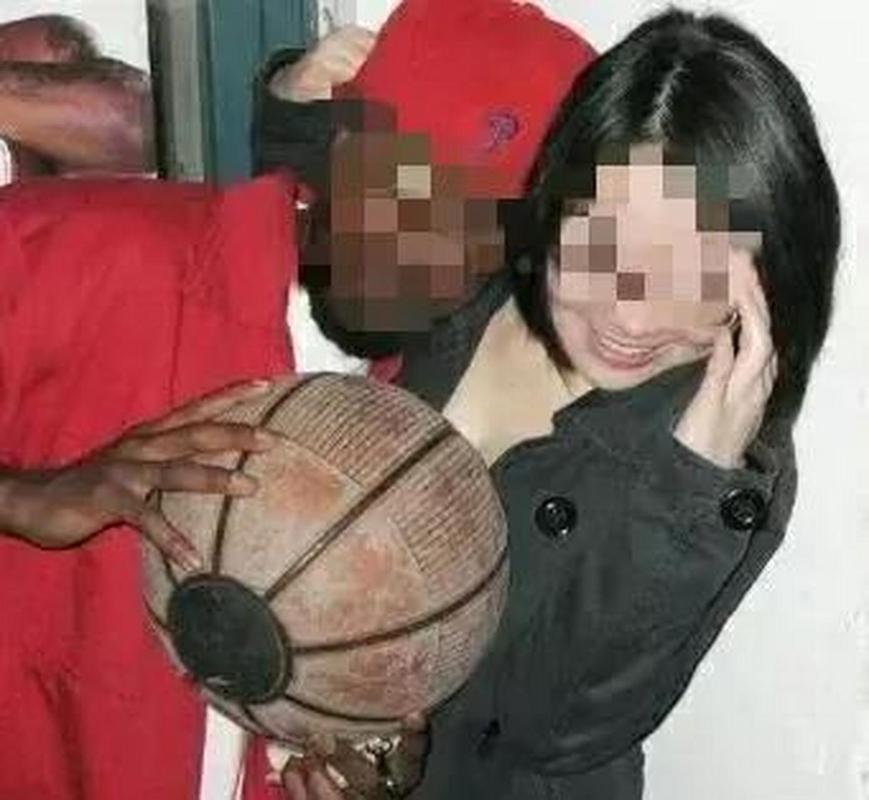 妻子婚内出轨被染黑？完整事件版本大全，细思极恐