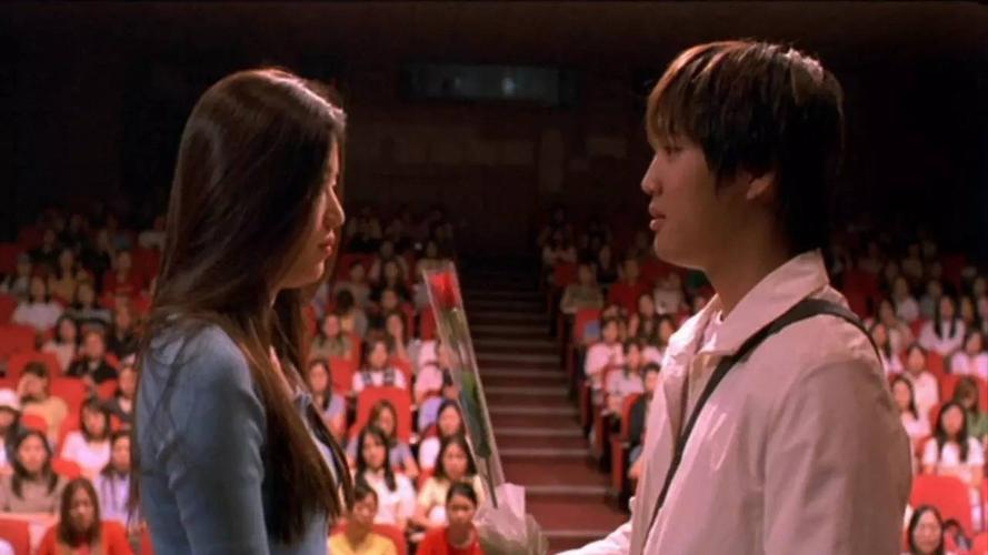 我的女友:被卖到妓院的全版本故事