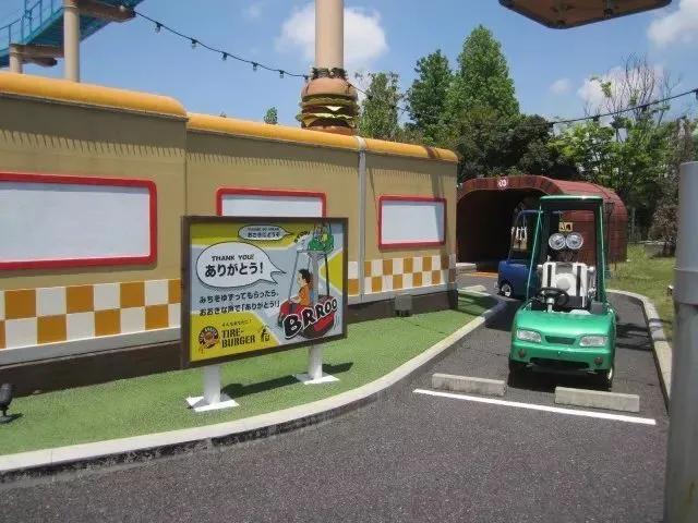 百宝袋汉化版审判官训练师游戏下载：轻松下载，尽情体验