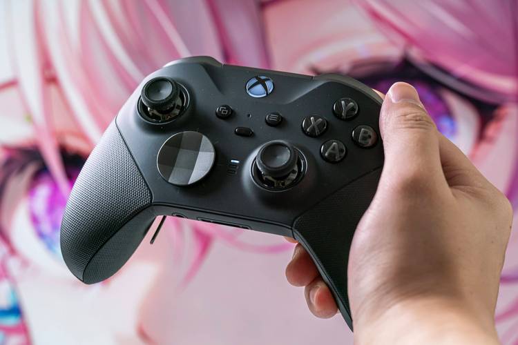 夏日之吻官方网站：精美Xbox手柄，值得入手吗？