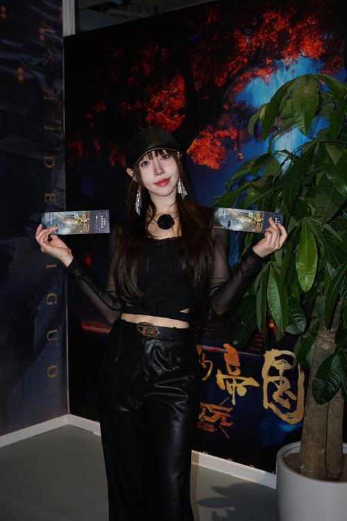 想玩LingerieS？各个版本区别及下载地址都在这里