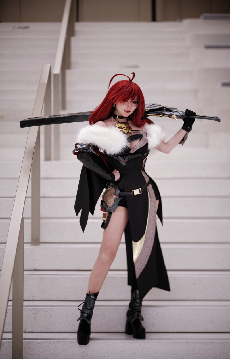 想看coser幕后？汉化版花絮最新更新来啦！