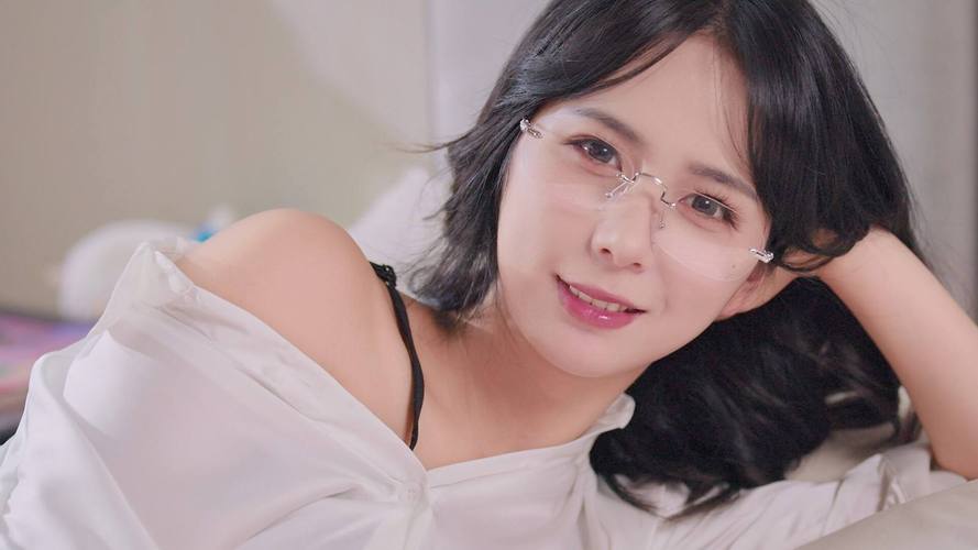 我靠双修拯救世界官方网站地址,带你体验奇幻世界