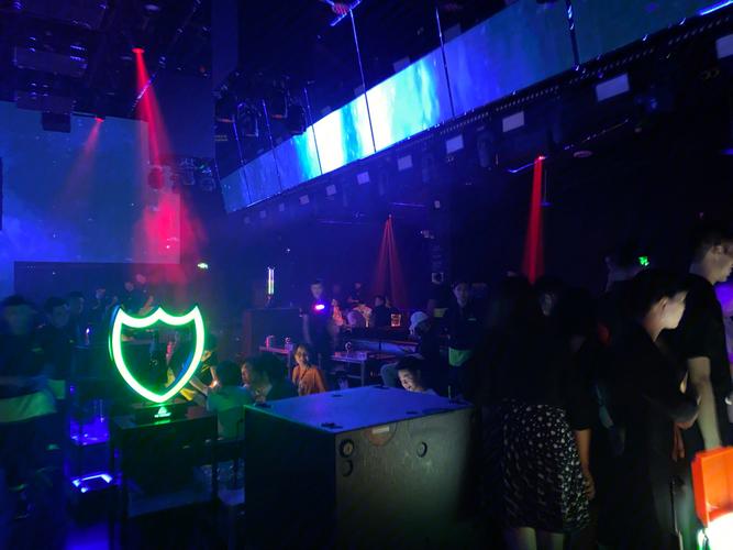 安全下载维纳斯俱乐部欧美96版安卓版本，高清资源推荐