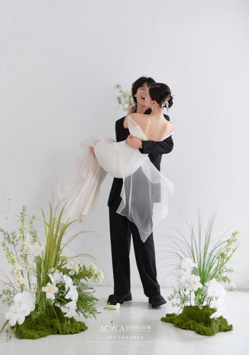 迷人的故事新婚之夜官网：解读新婚夜的浪漫与现实