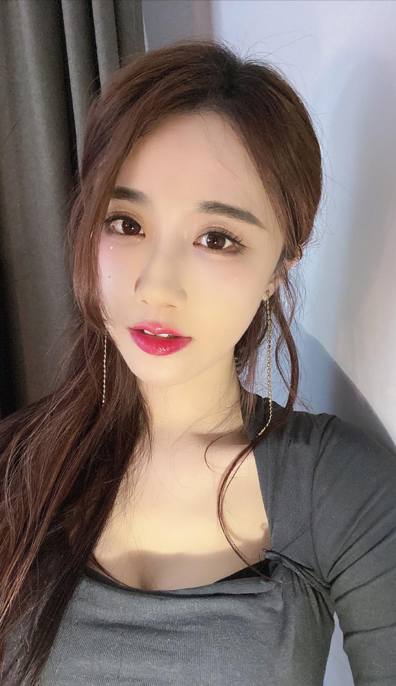 轩子巨二兔安卓汉化版在哪下载?这里有你想要的!