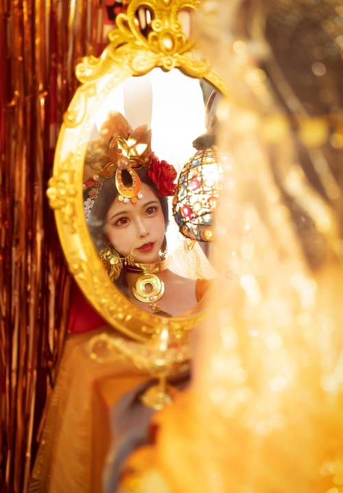 疯猫官网：最新最全的网红Cosplay图集都在这里