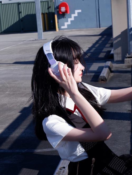 胁迫优等生姐妹游戏下载免费：不容错过的精彩游戏