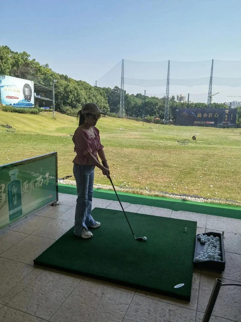 高尔夫棒球洞怎么玩?图解玩法步骤一看就会!