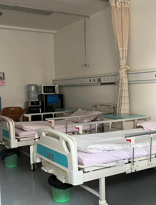 为什么大家都推荐病房轶事合集安卓?乐趣多多不容错过!