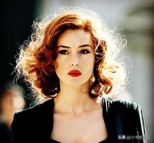 时尚女王莫妮卡第2季完结了吗？杨过游戏怎么玩？(完结看点与游戏入门教程)